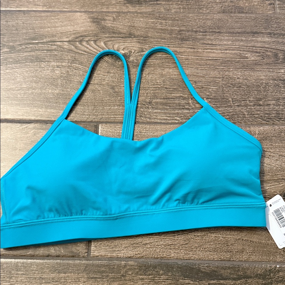NWT Lululemon flow y bra. 12. BTPC.